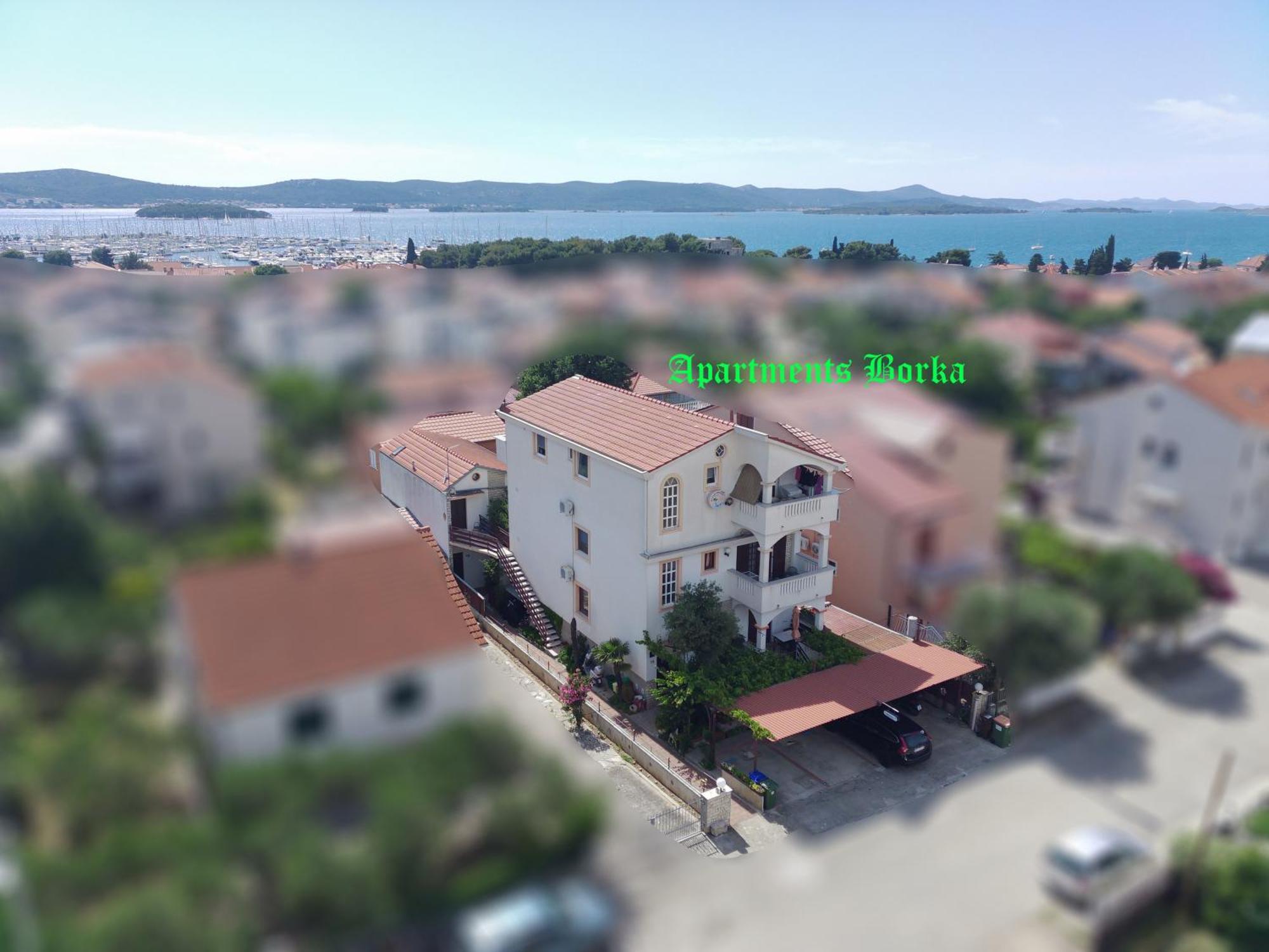Apartments Borka Biograd Na Moru Buitenkant foto